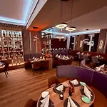 Stadt Hotel 3*
