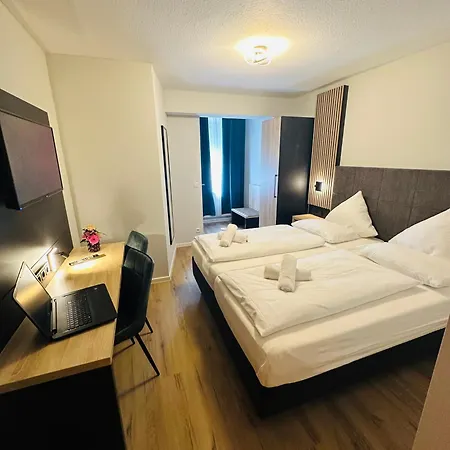 Hotel Stadt 3*