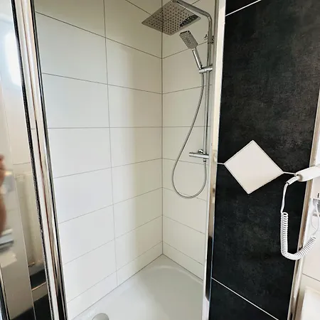 Hotel Stadt 3*