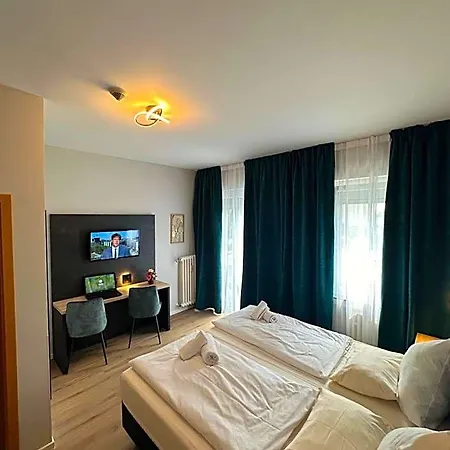 Stadt Hotel 3*