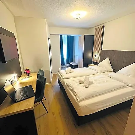 Hotel Stadt 3*