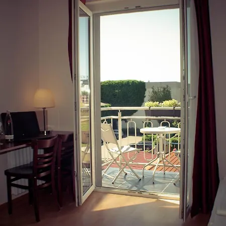 Stadt Hotel 3*