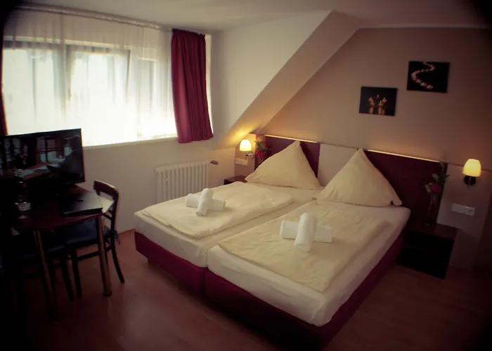 Stadt Hotel 3*